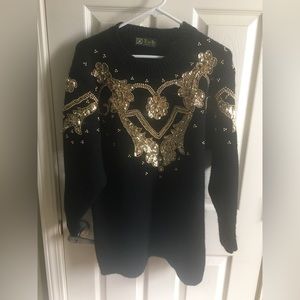 Sweater with jewels